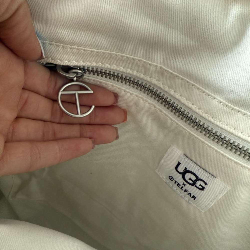 UGG x Telfar White Crinkle Bag in Medium - Picture 8 of 9